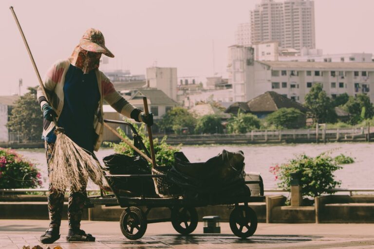 กรมอนามัย ชวนผู้ประกอบการล้างตลาดหลังสงกรานต์ เพื่อความสะอาดและป้องกันโรค